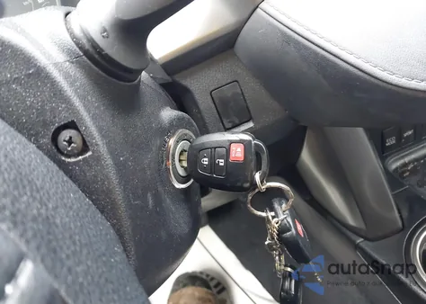 2016 Toyota Rav4 Le из США, поврежденный, VIN JTMBFREV5GJ070789